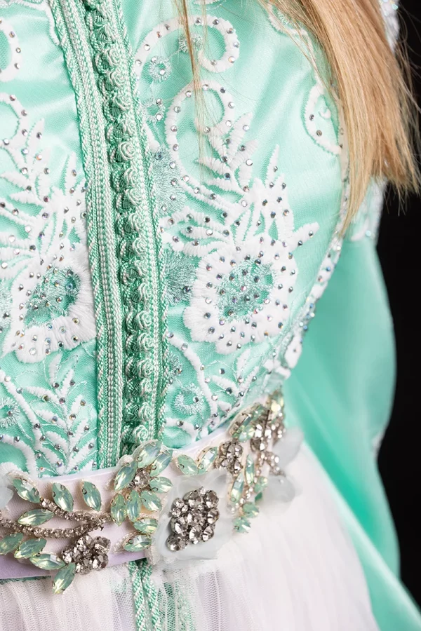 Caftan Raffiné en Dentelle - Réf : AS1