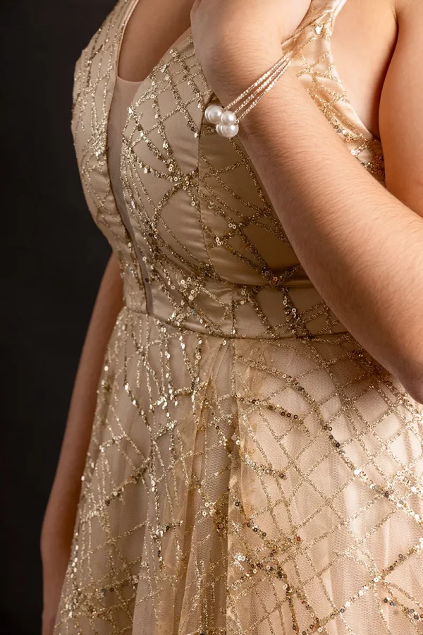 Robe Longue à Paillettes Dorées taille 42