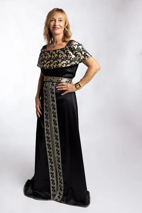 Caftan en Satin de Soie Noir - Réf : AS7
