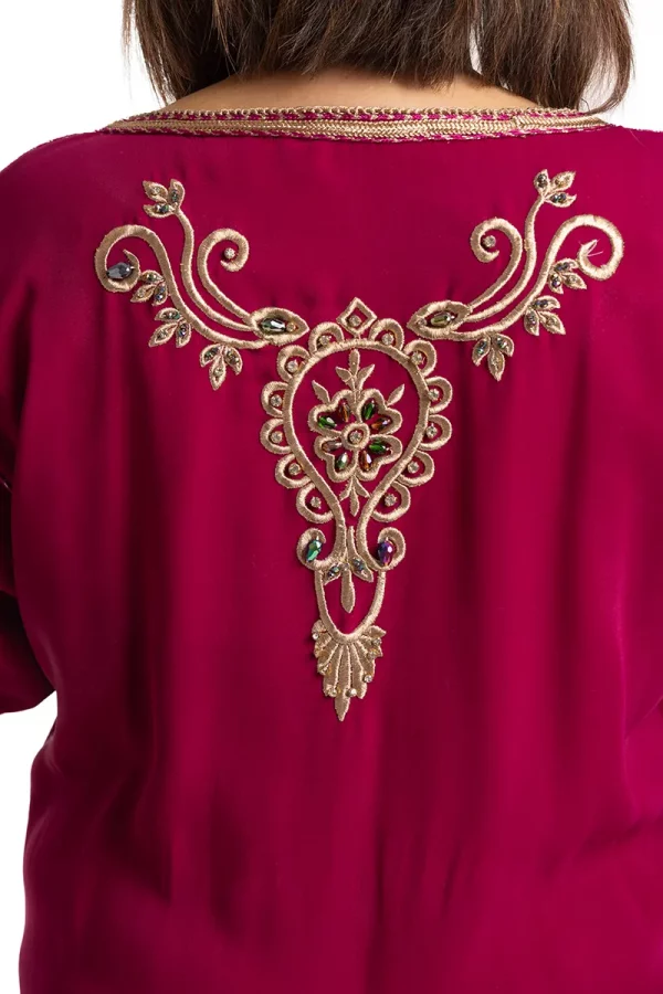 Zoom sur les broderies au fil d'or du dos, Modèle Rose Perle Taille 34/38 Réf : AS30