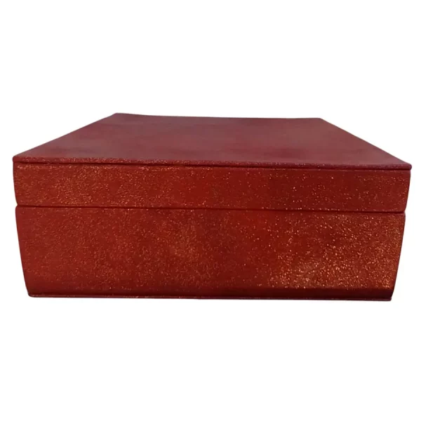 Boîte en cuir rouge pailleté