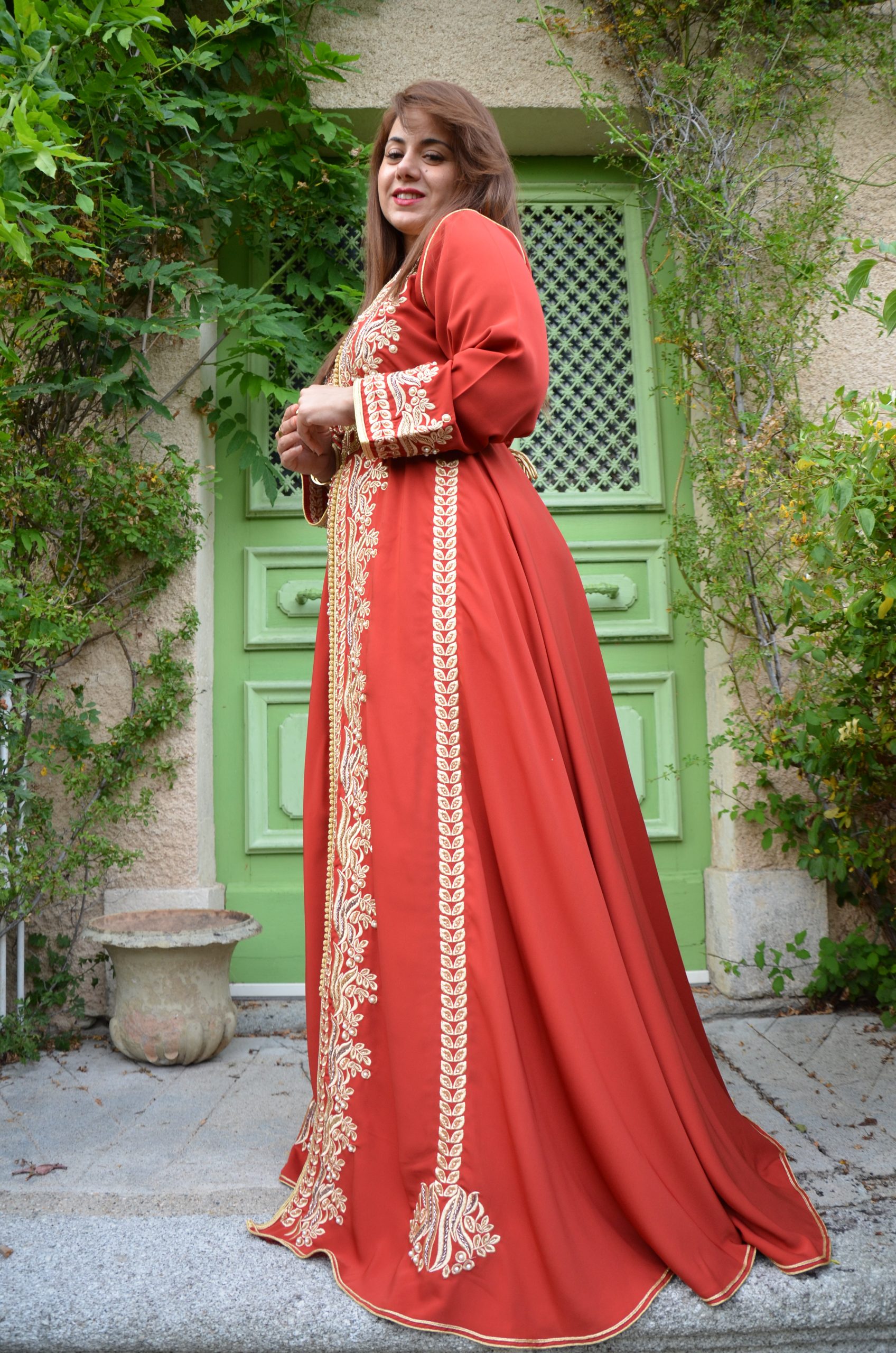 Caftan orange Brodé de perles et fils dorés Ref : AS38