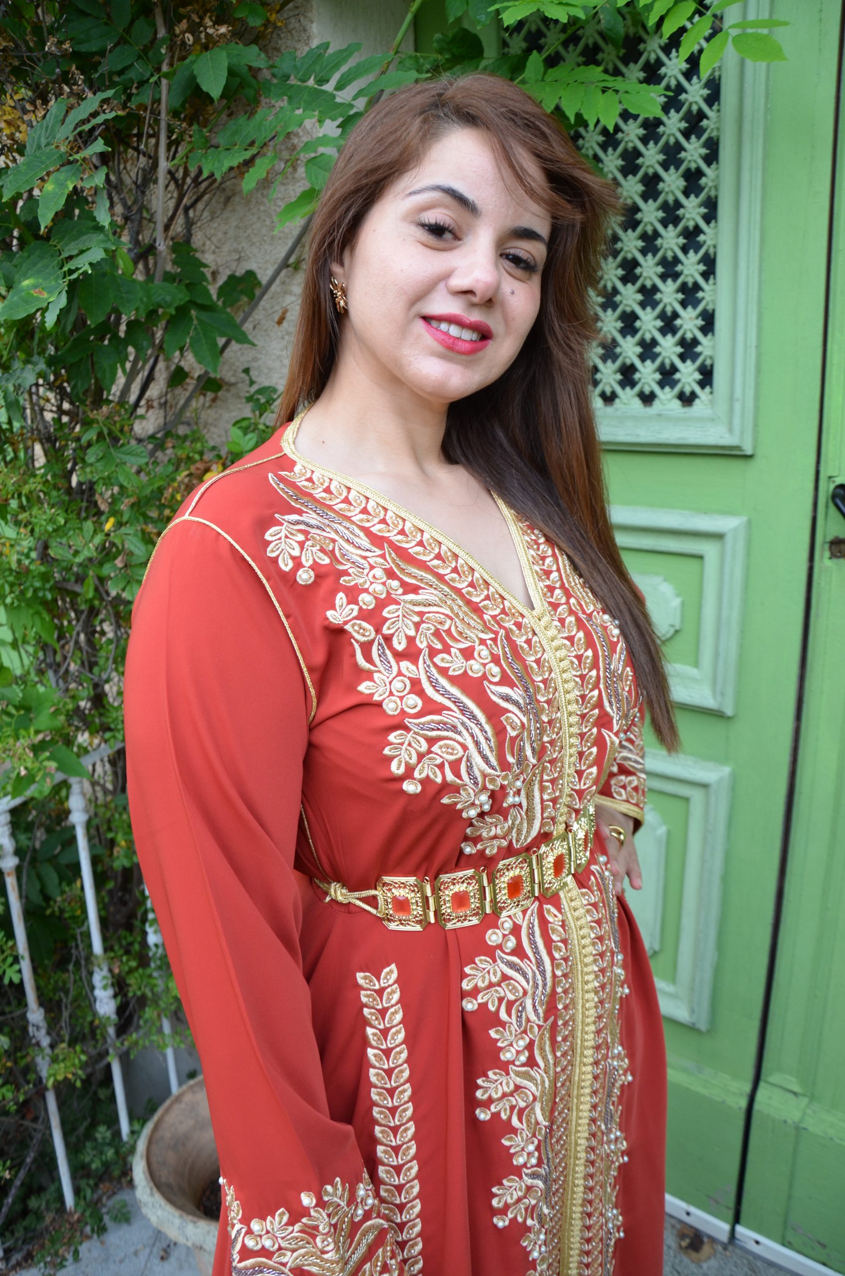 Caftan Orange Brodé de Perles et Fils Dorés : Réf AS38