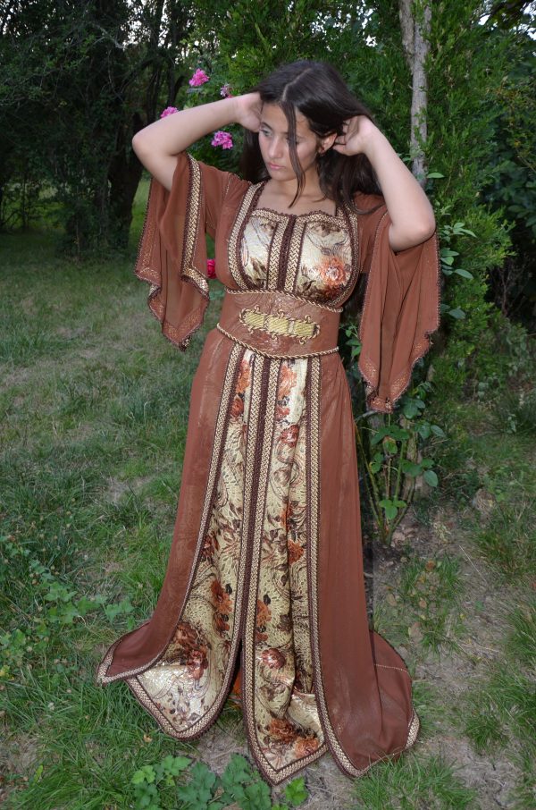 caftan brocard doré et mousseline de soie